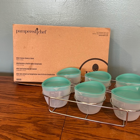 Kitchen Pampered Chef Mini Freezer Bowls Rack Poshmark